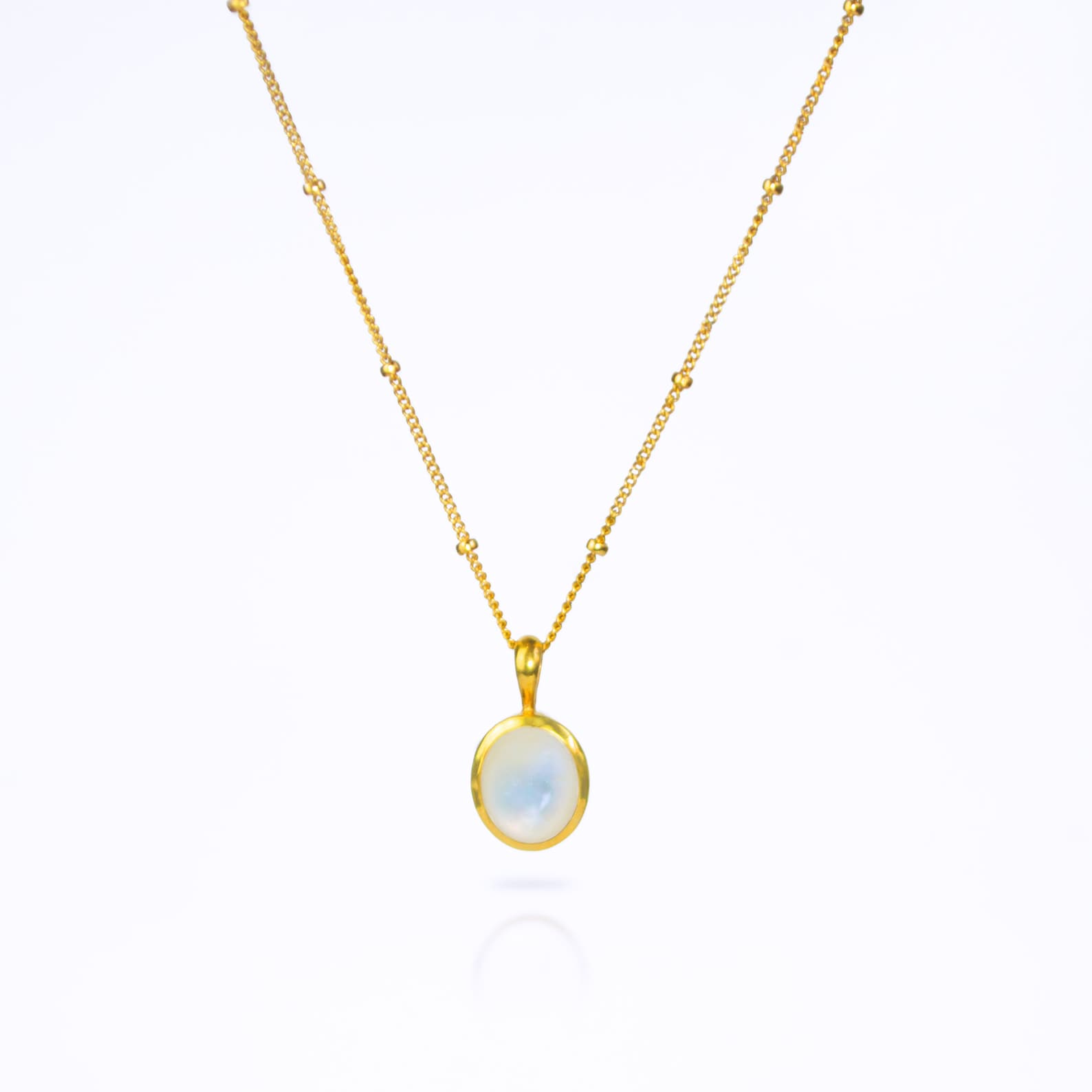 Gold Oval Pearl Set Vintage Necklace outlet