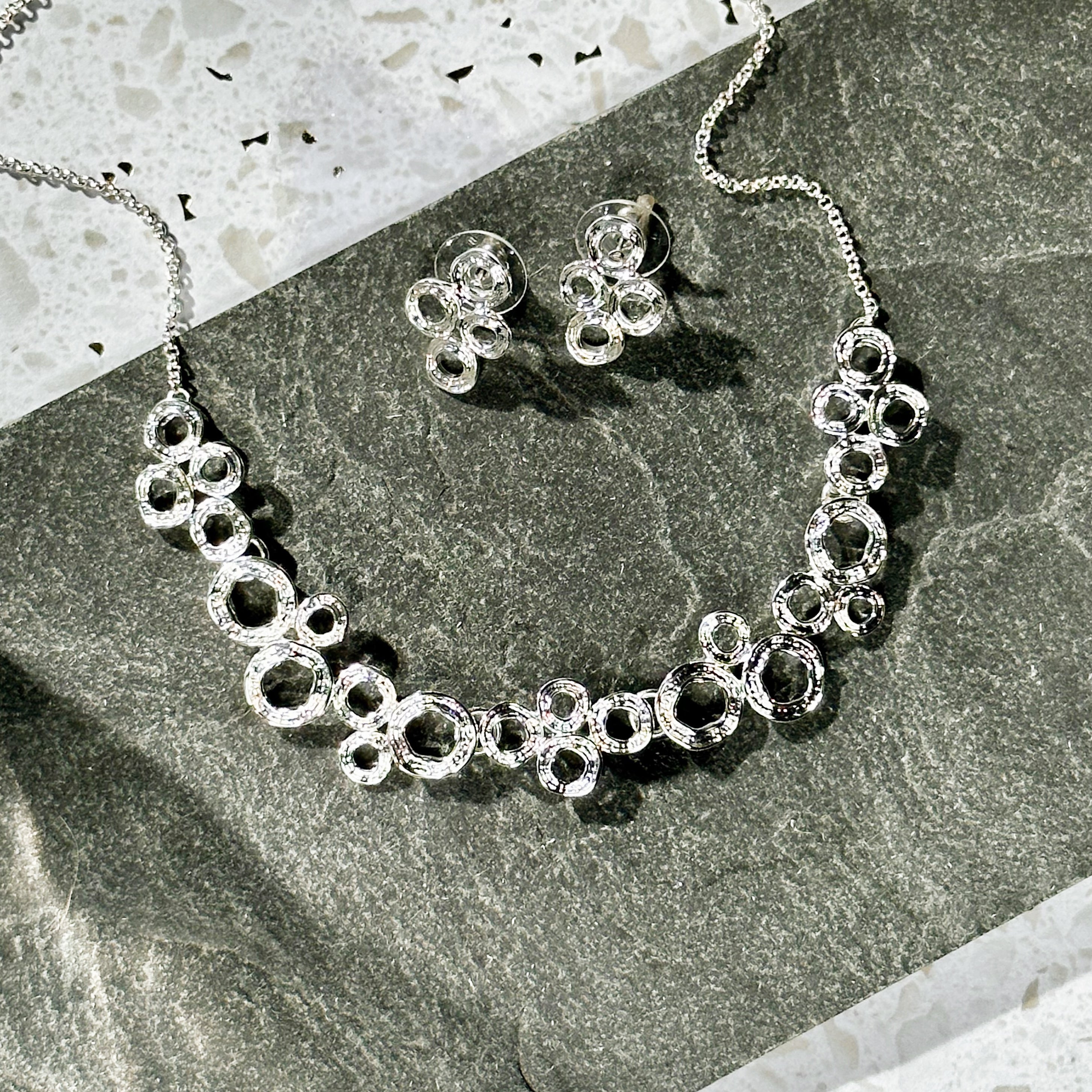 bubble-necklace-earrings-set-silver_61f4917a-5120-49e3-8051-f7deec171347.jpg