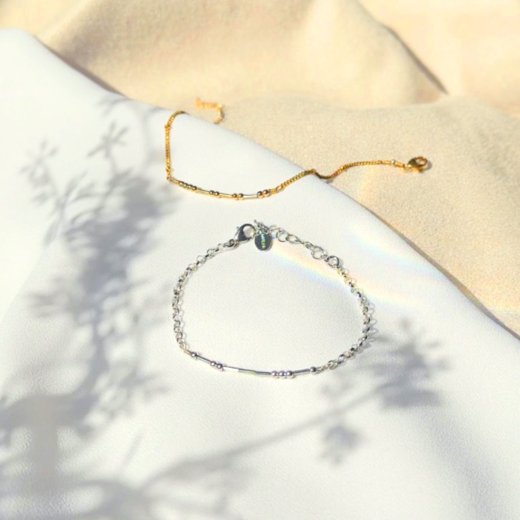 Morse Code Bead Bracelet - Dainty Minimalist Bracelet