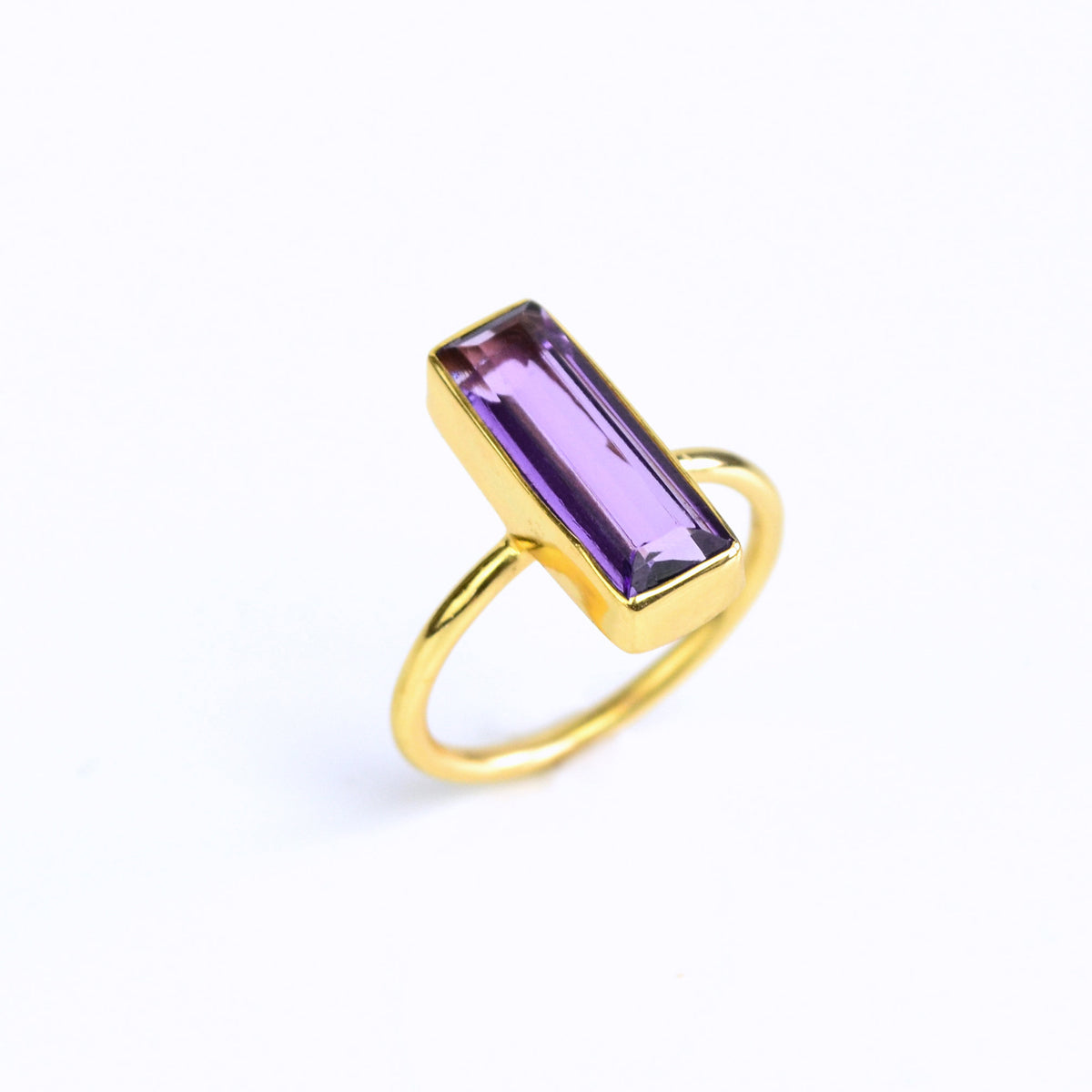 Purple Amethyst ring, February birthstone jewelry, deep violet gemstone, unique Amethyst bar ring, minimalist design, bezel-set Amethyst, Adira Series, eye-catching purple gemstone, stylish jewelry, elegant Amethyst accessory