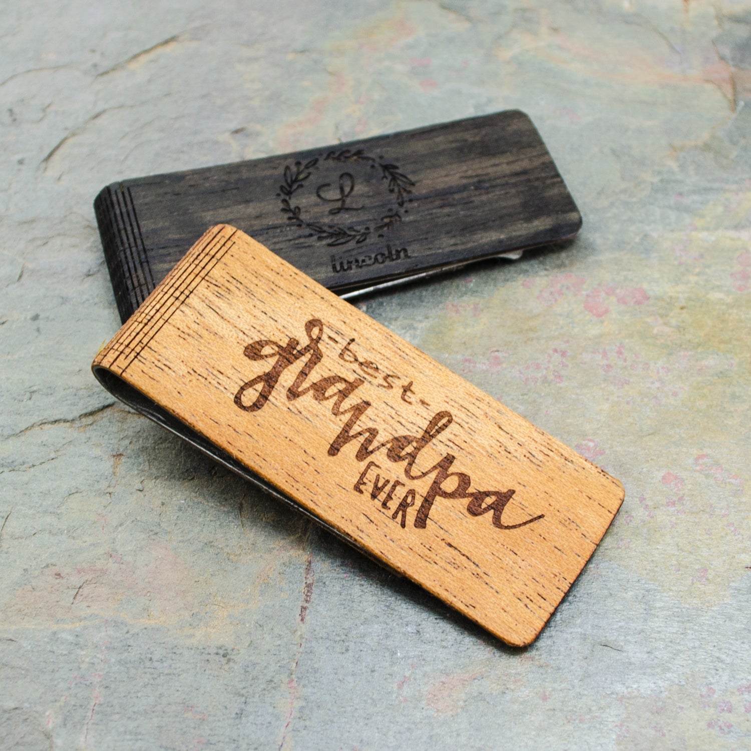 wooden money clip engraved with wreath monogram and best grandpa ever design. 6 Wood Color Options are available: walnut, Afromosia, Ebony, birch,mahogany, cedar.
Great personalized gift for him, husband, boyfrien, dad, or grandpa. Great gift for Christmas, Father's Day, Anniversary