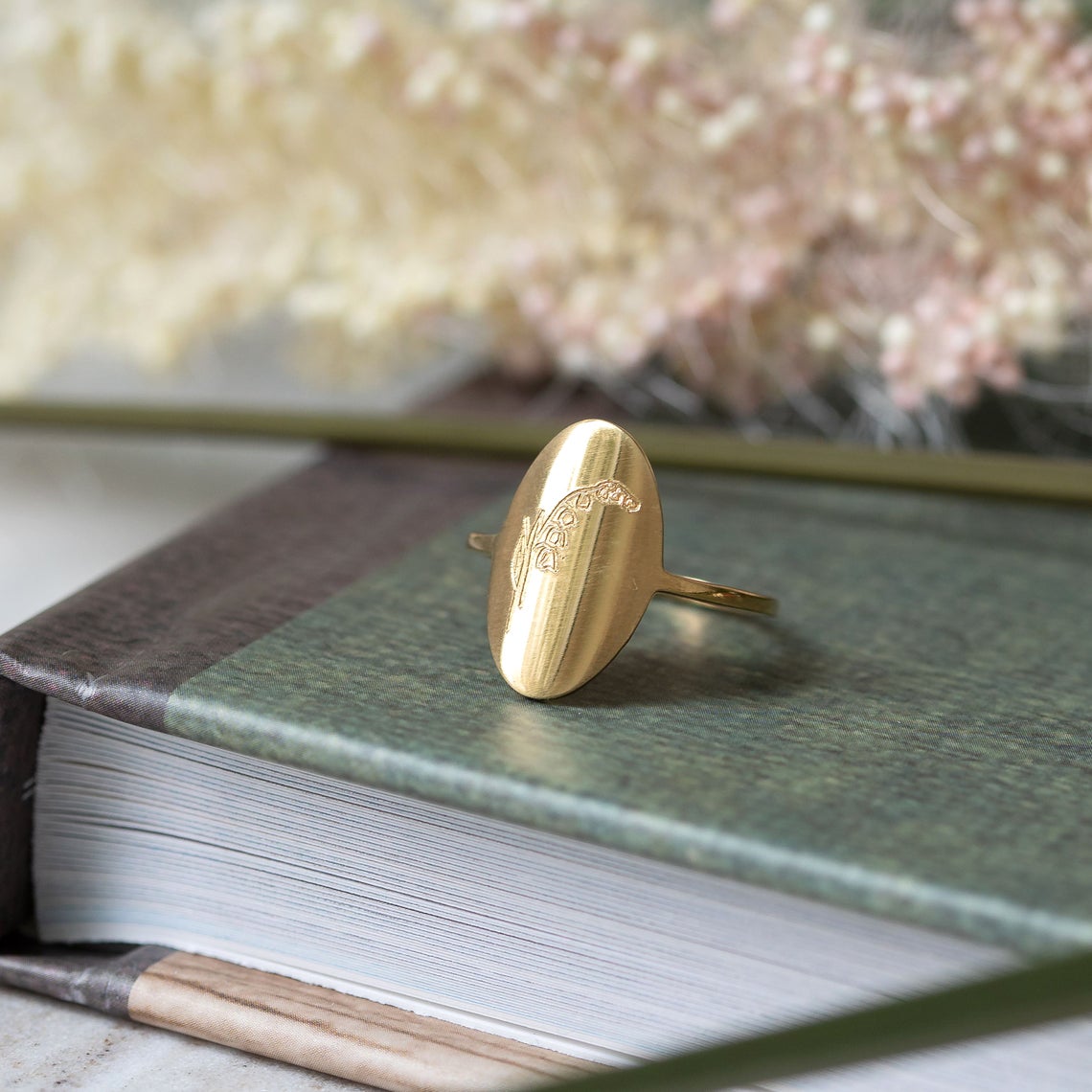 Birth Flower Ring, Engraved birth flower ring