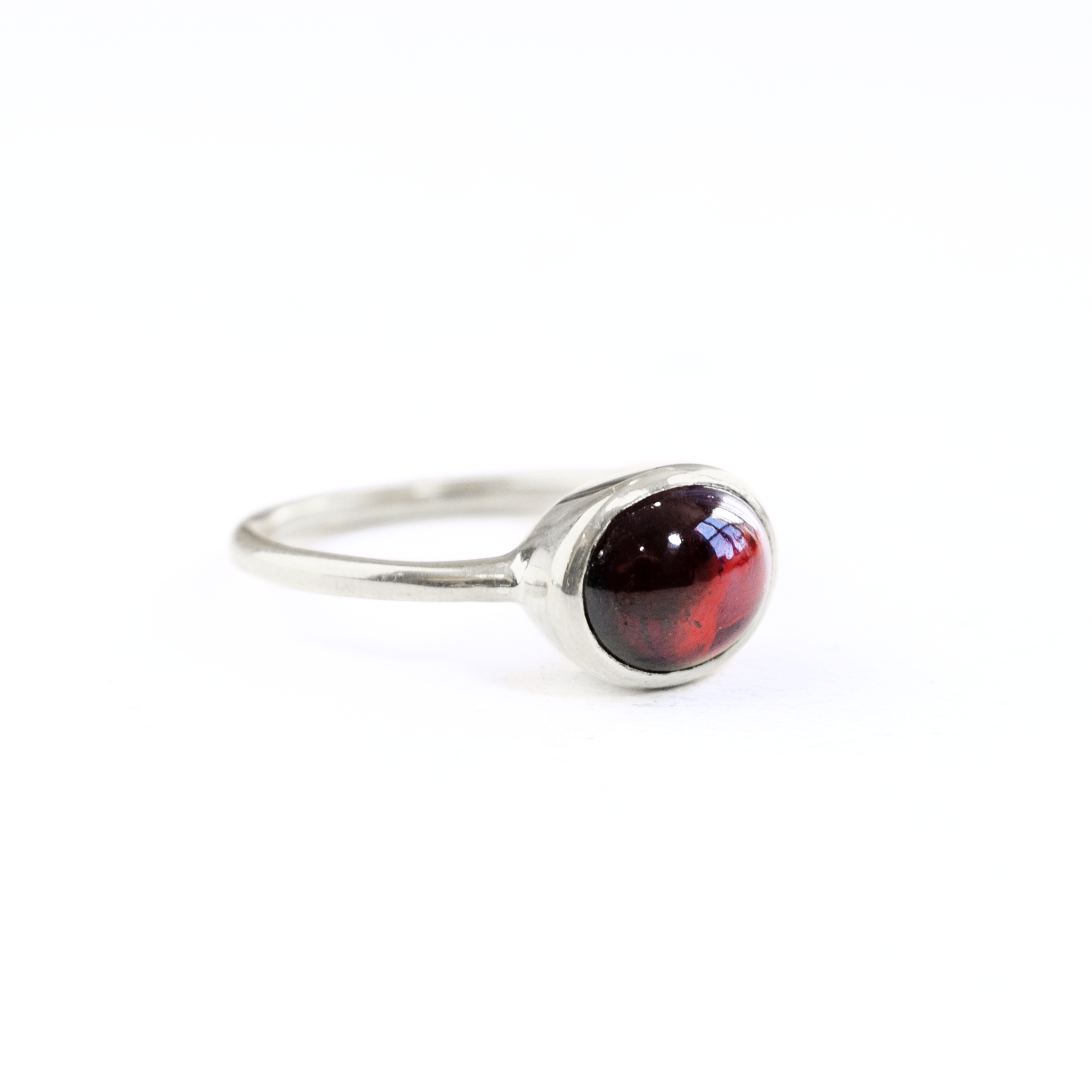 Oval Garnet Cabochon Ring : January Birthstone