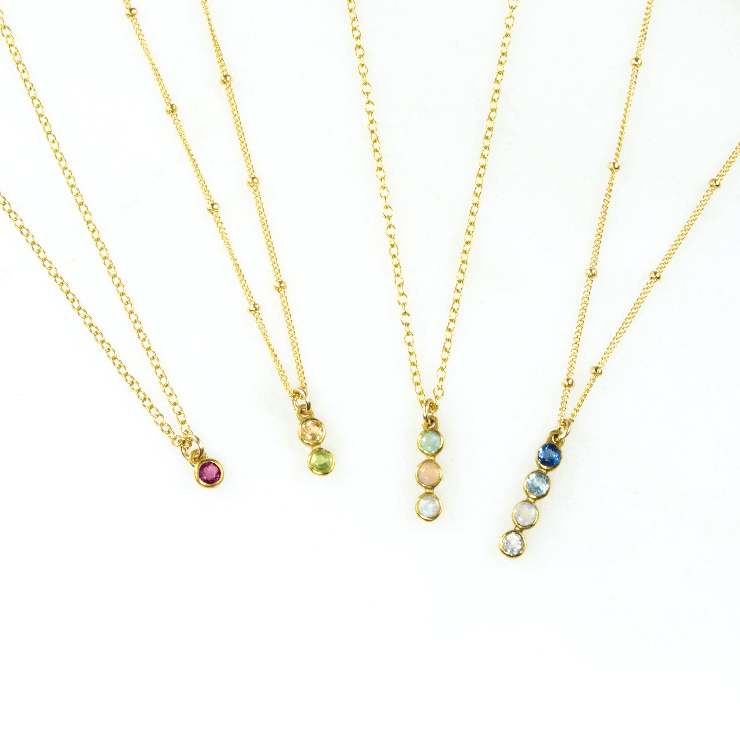 vertical-tiny-stone-pendants-necklace-0421.jpg